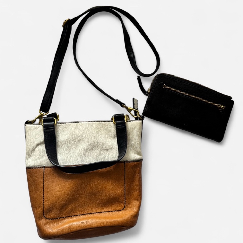 ❗️SOLD❗️Fossil | Crossbody Bag & Wallet Set